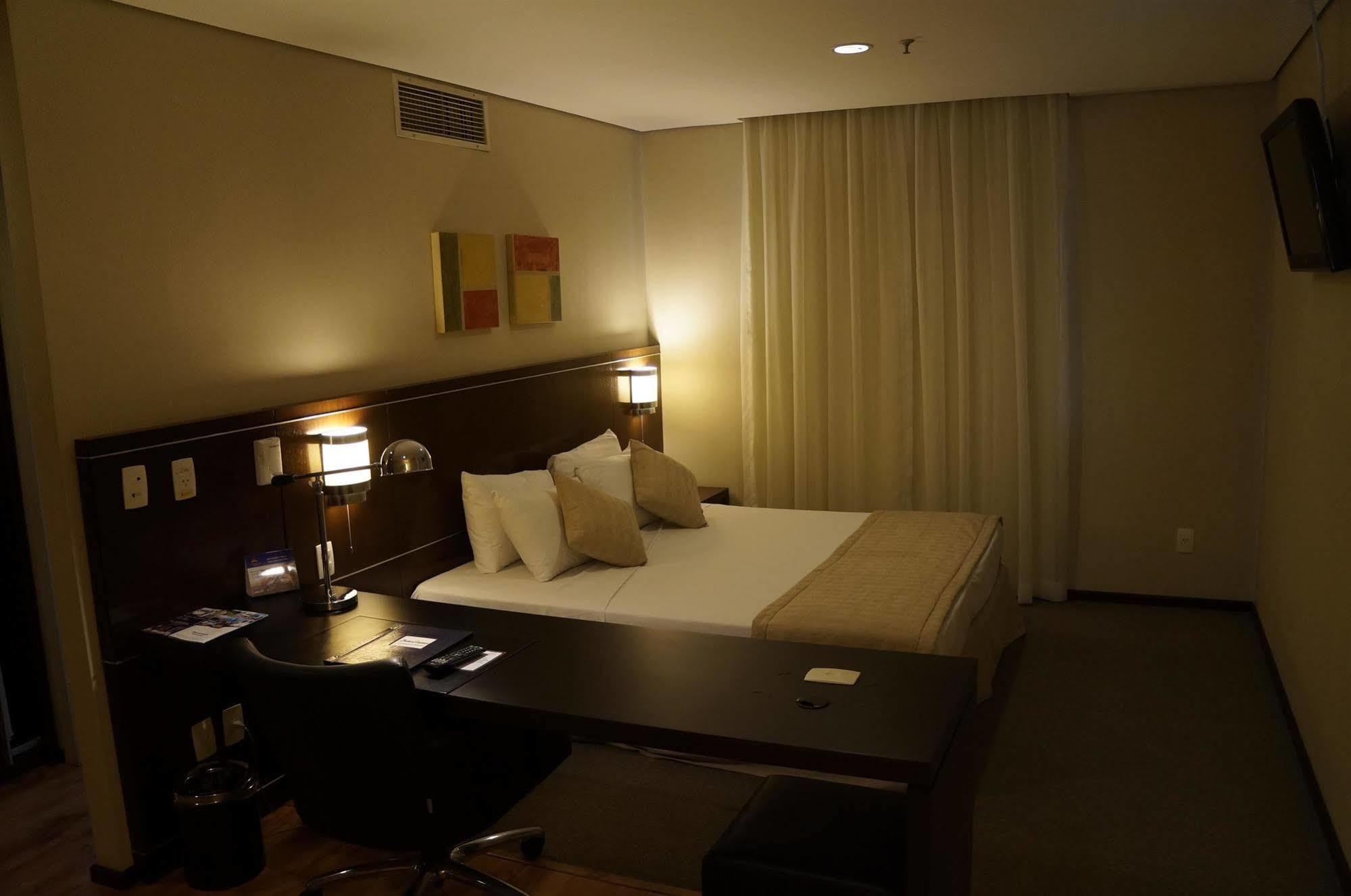 Travel Inn Οσάσκο Εξωτερικό φωτογραφία