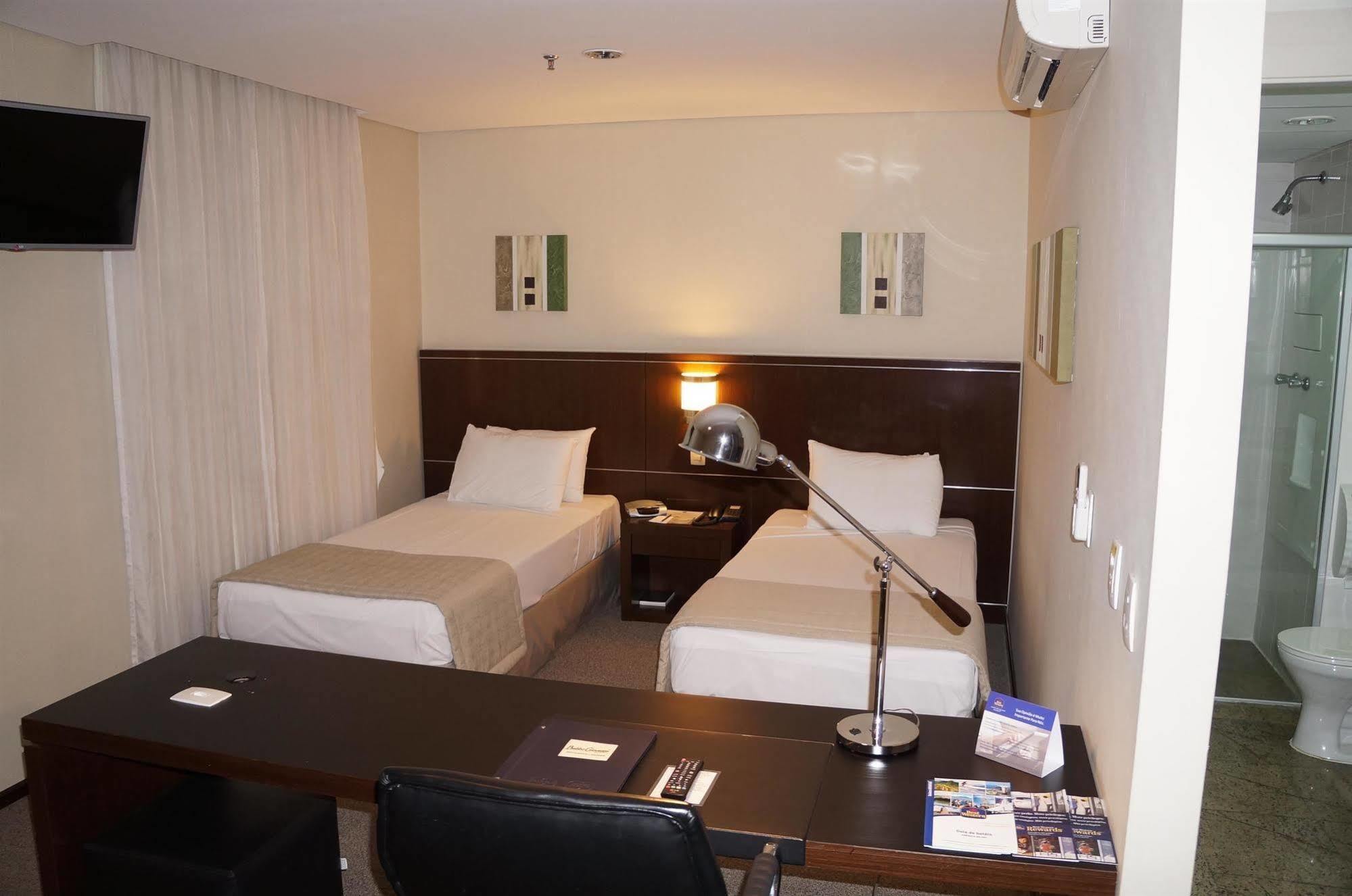 Travel Inn Οσάσκο Εξωτερικό φωτογραφία