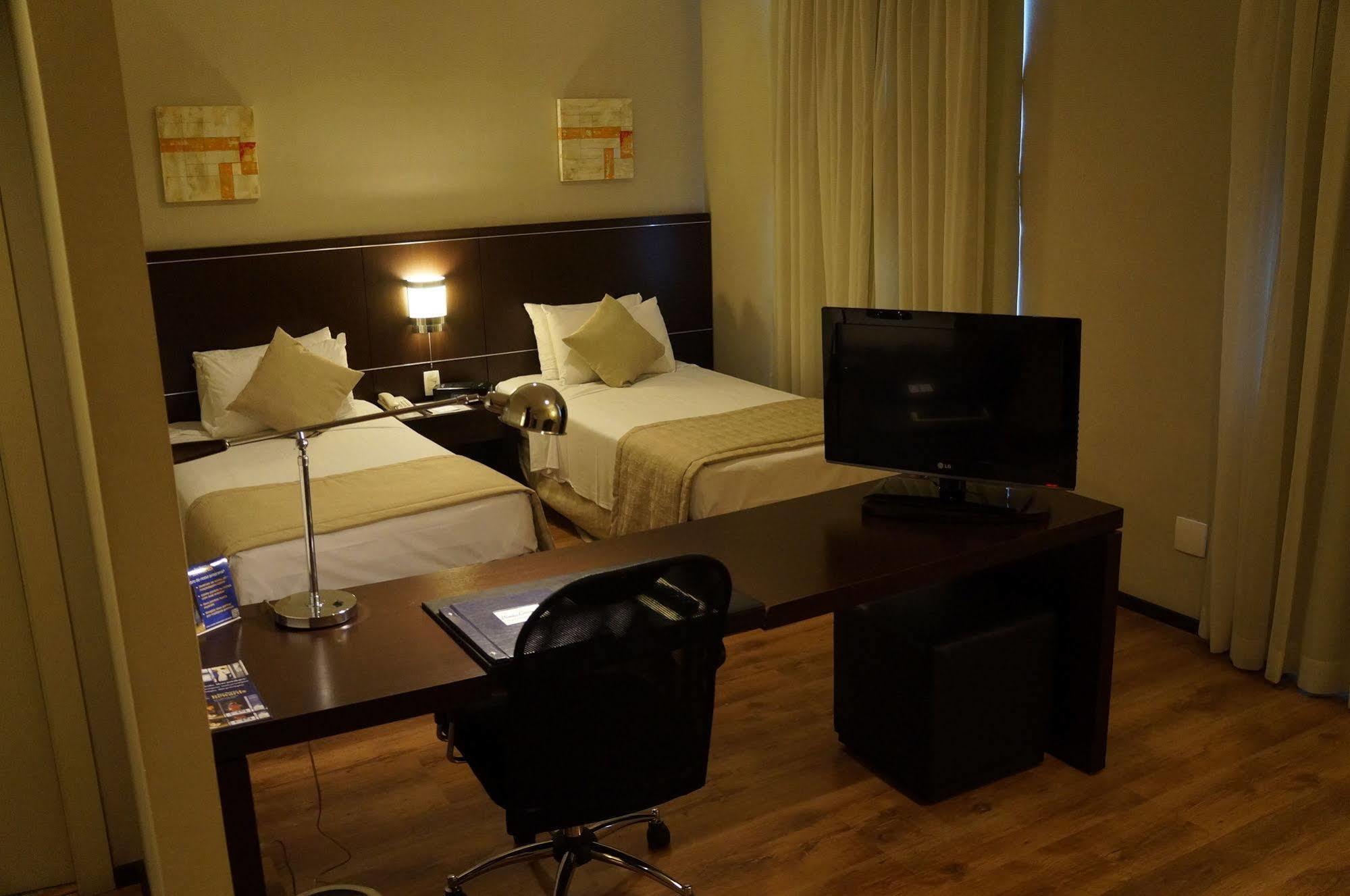 Travel Inn Οσάσκο Εξωτερικό φωτογραφία